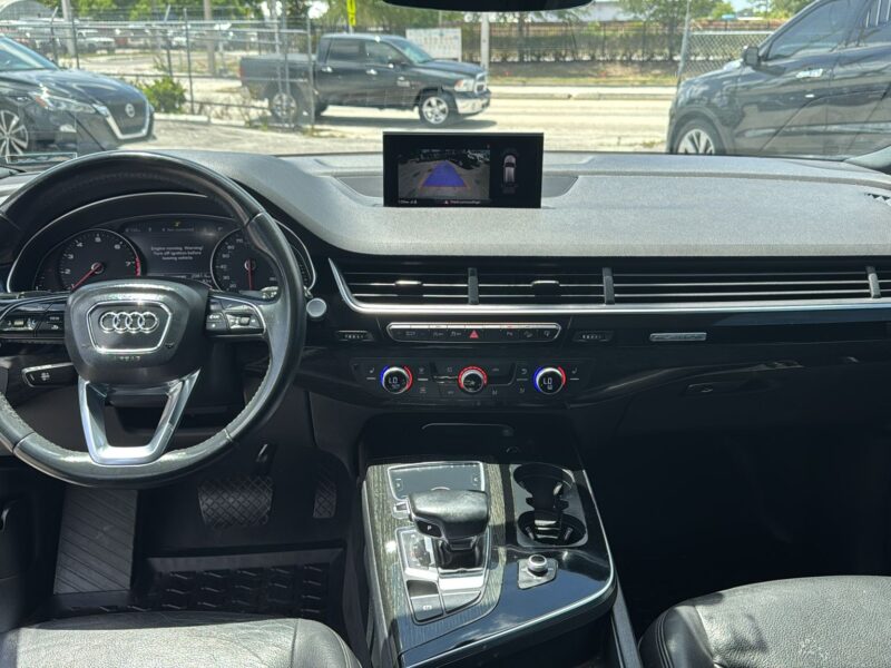 2017 AUDI Q7 WHITE
