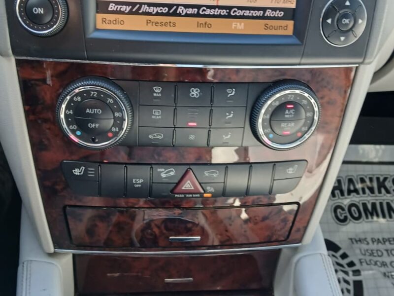 2011 MERCEDES BENZ ML 350 BLUE EFFICIENT SILVER