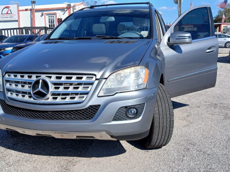 2011 MERCEDES BENZ ML 350 BLUE EFFICIENT SILVER