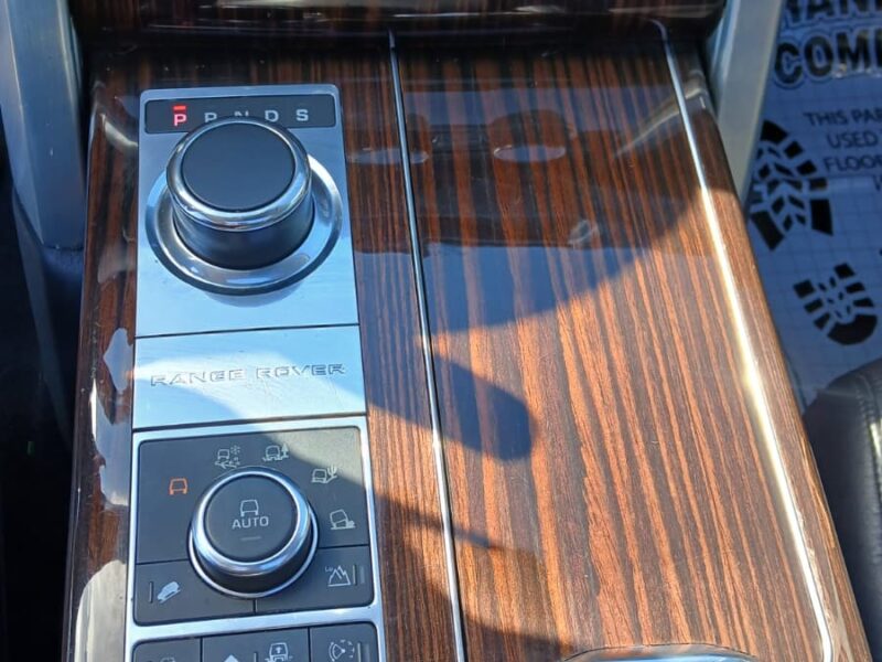 2016 LAND RANGE ROVER HSE SILVER