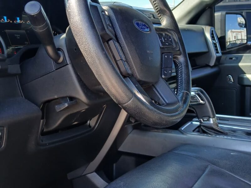 2016 F - 150 CREW SILVER