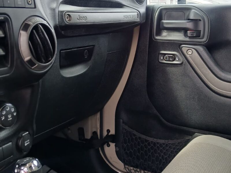 2016 JEEP WRANGLER UNLIMITED TAN