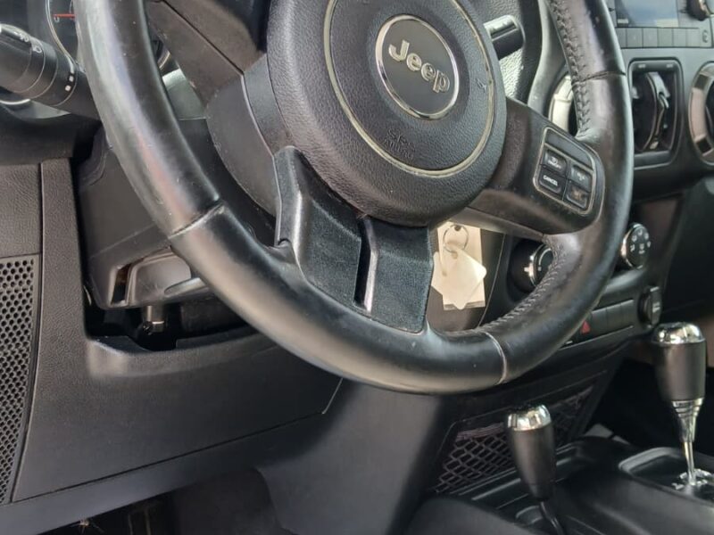 2016 JEEP WRANGLER UNLIMITED TAN