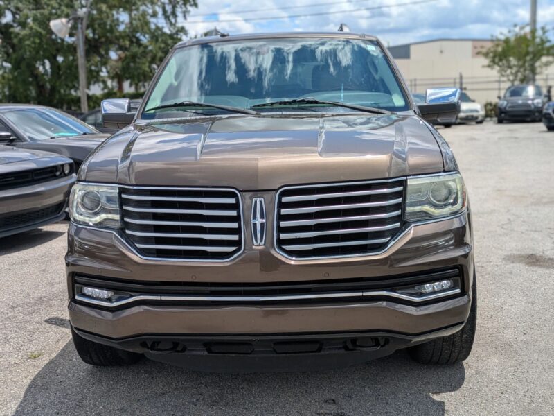 2017 Lincoln Navigator Reserve Sport Utility 4D