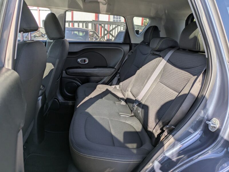 2014 Kia Soul Wagon 4D