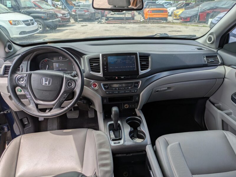 2017 Honda Pilot EX-L Sport Utility 4D